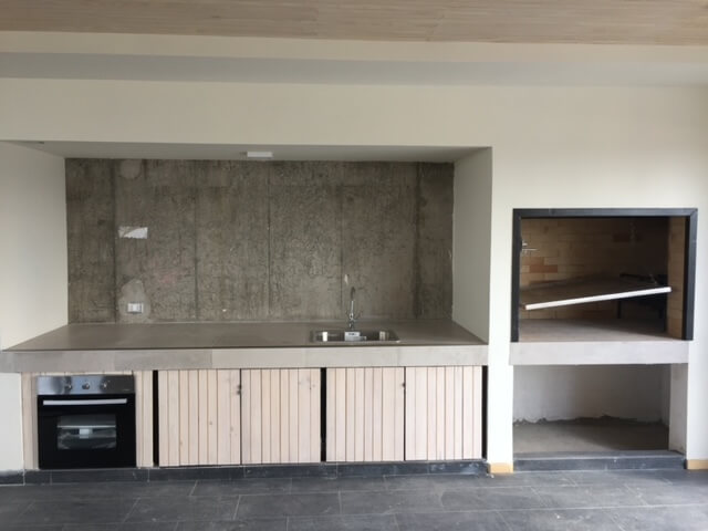 Quincho Edificio Rucatremo